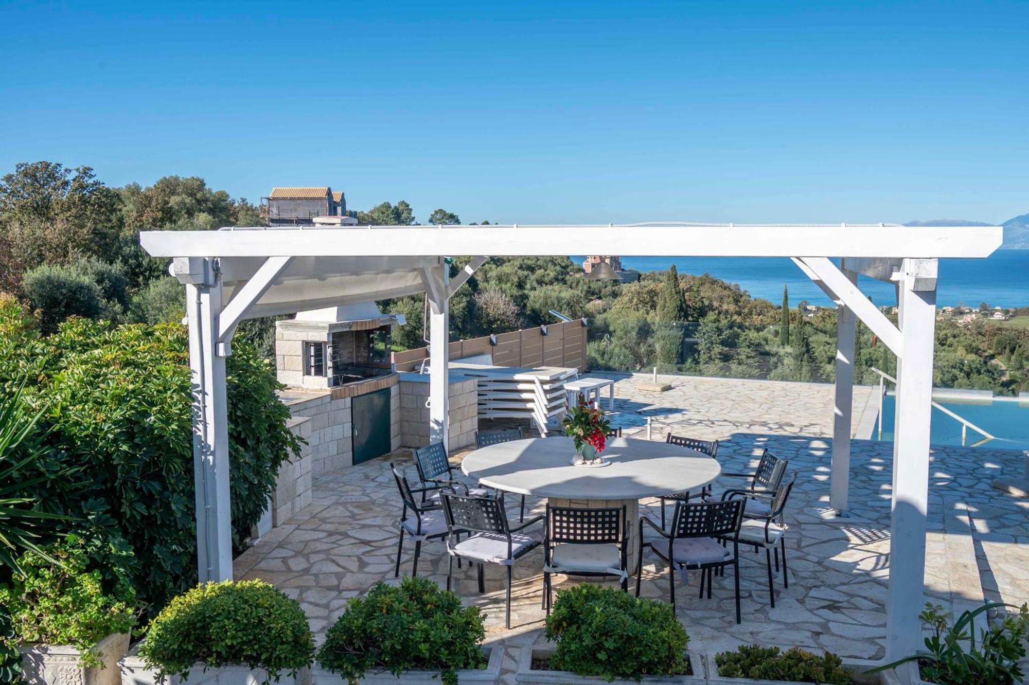 Family Portes With Panoramic View! Villa Pithos
